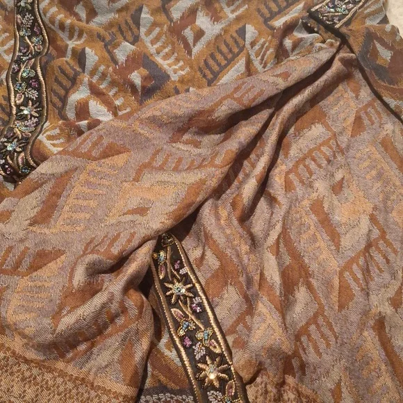 Soft Surroundings Asmara Embellished Topper wrap One size - Picture 6 of 7